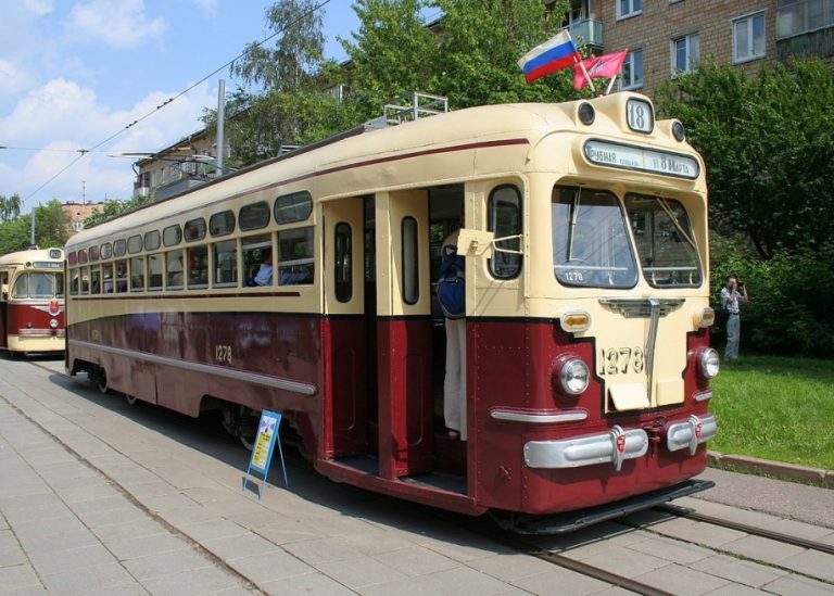 МТВ-82А и 82Б 2-дверный трамвай