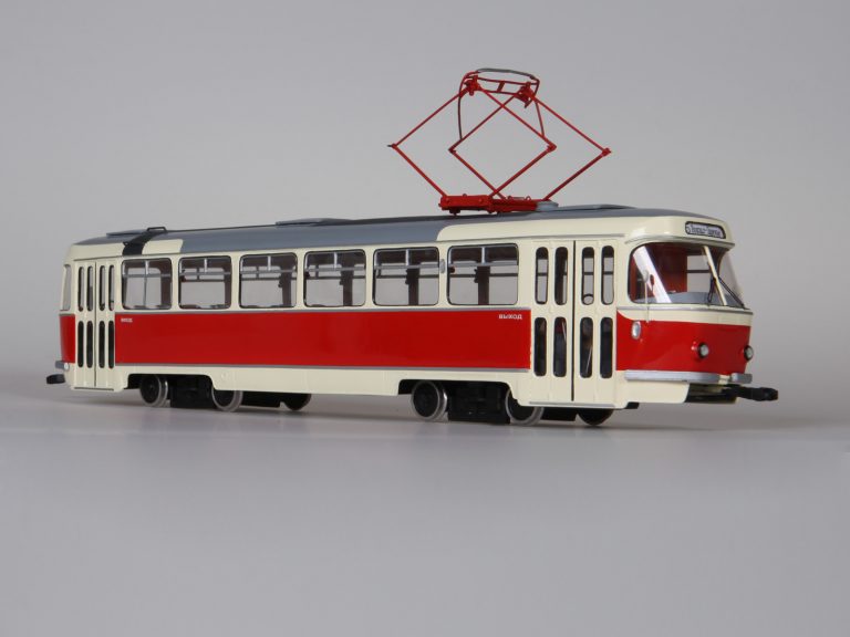 Tatra/Татра Т-3SU 2-дверный трамвайный вагон