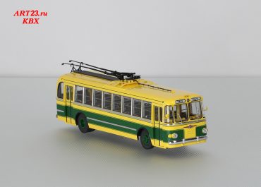 ТБУ-1  2-дверный троллейбус