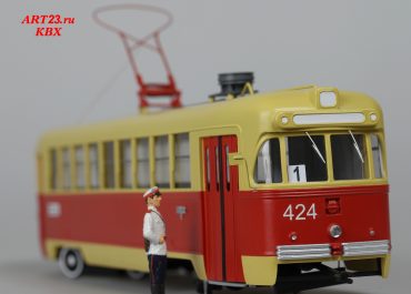 РВЗ-6М2 2-дверный трамвайный вагон