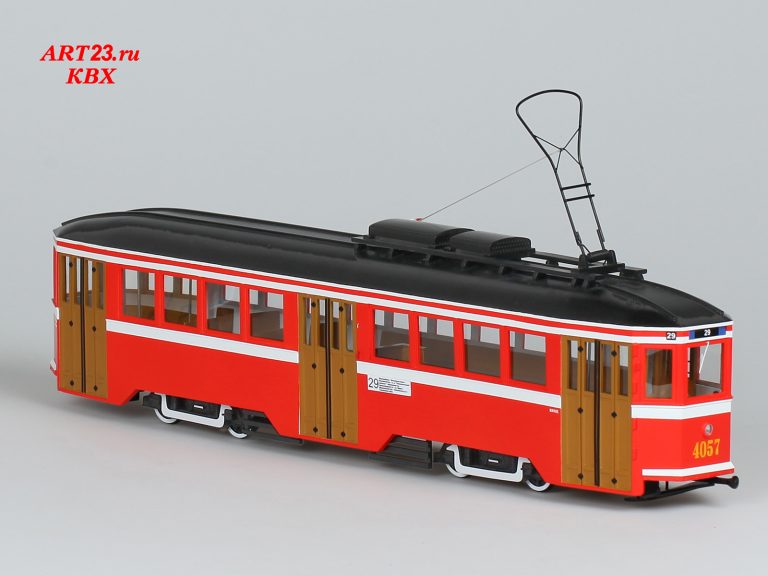 ЛМ-33 3-дверный трамвай