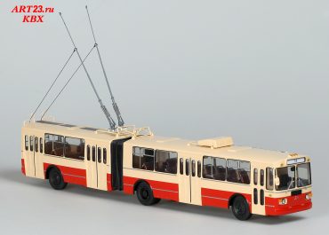 ЗиУ-6205 4-дверный троллейбус
