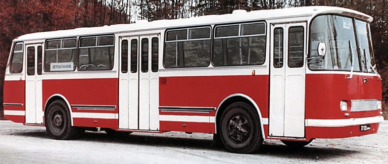 ЛАЗ-699Б опытный городской автобус на базе ЛАЗ-699Н