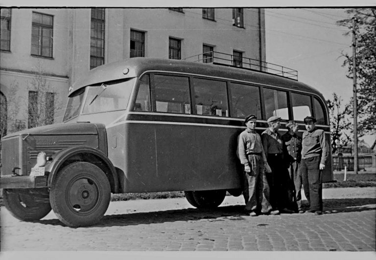 ТА-1 городской автобус на шасси ГАЗ-51А