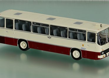 Икарус-255.** междугородний автобус