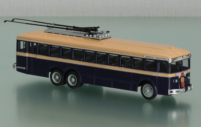 ЛК-2 — «НАТИ», ЛК-3 № 10 1-дверный троллейбус