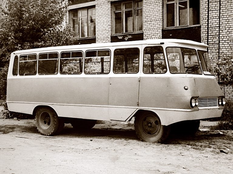 ПАГ-2М пассажирский автобус на шасси ГАЗ-53А