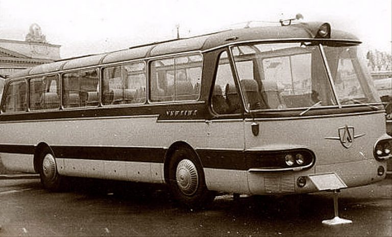 ЛАЗ «Украина-2» экспериментальный автобус дальнего следования