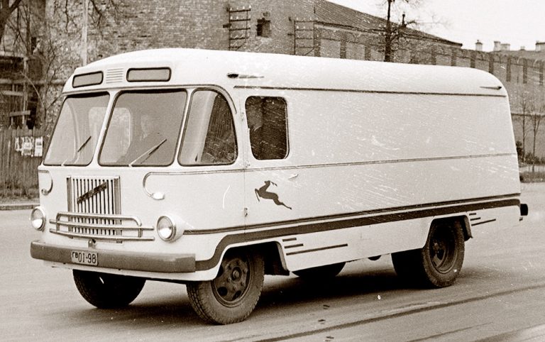Специальный милицейский автобус на базе грузового фургона АВП-56/АВП-51 ГЗТМ