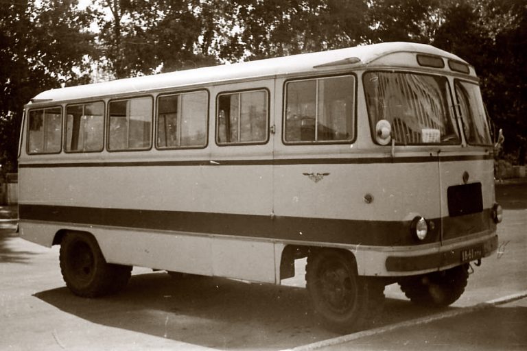 АСЧ-03 «Чернигов» пассажирский автобус на шасси ГАЗ-53А/53-12