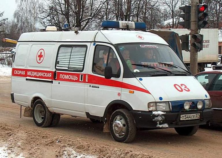 ГАЗ-32214 автомобиль скорой медицинской помощи на базе микроавтобуса ГАЗ-3221 «ГАЗель»