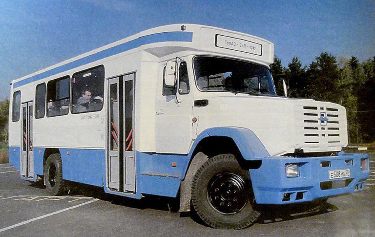 ГолАЗ-4242 междугородний автобус на шасси ЗиЛ-534342