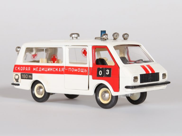 РАФ-22031 Латвия «Скорая медицинская помощь» микроавтобус