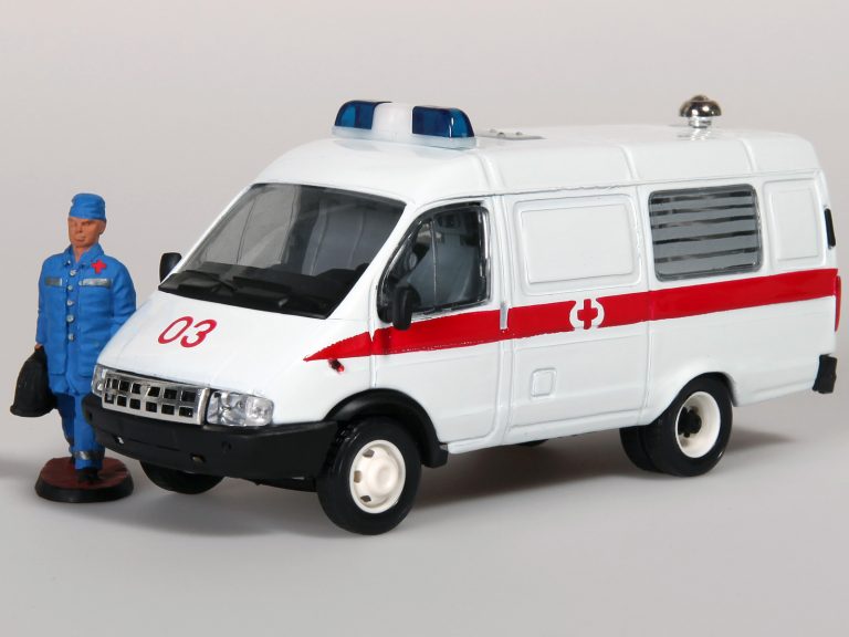 ГАЗ-32214 автомобиль скорой медицинской помощи на базе микроавтобуса ГАЗ-3221 «ГАЗель»
