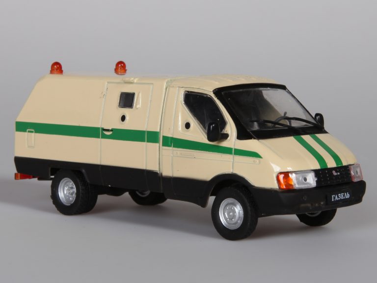 «Ратонник» 2945 инкассаторский автомобиль на базе ГАЗ-3302