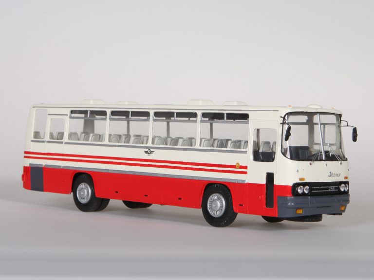 Икарус-256.75 междугородний автобус