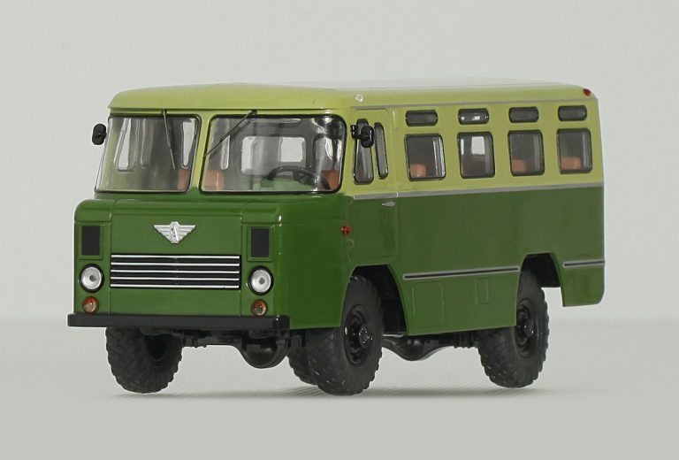 38АС на шасси ГАЗ-66-04 пассажирский армейский автобус