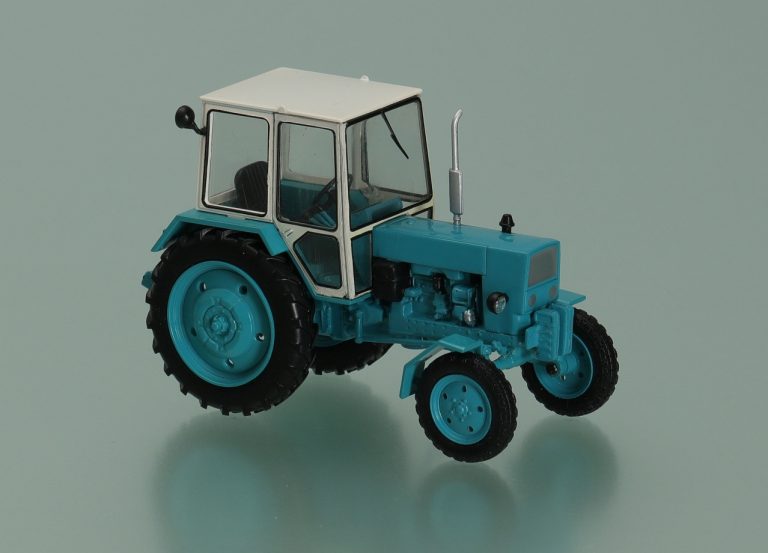 ЮМЗ-6КЛ, АКЛ, АКМ универсальный колёсный трактор