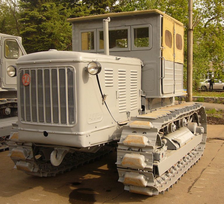 Сталинец-80, С-80 универсальный гусеничный трактор