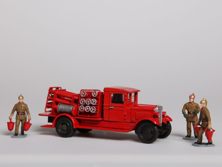 Пожарный автомобиль МКПО углекислотонного тушения на шасси ЗиС-11