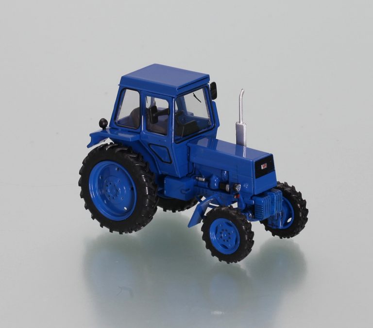 ЛТЗ-55А универсальный колёсный трактор