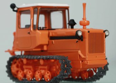 ДТ-75В, ДТ-75МВ сельскохозяйственный гусеничный трактор