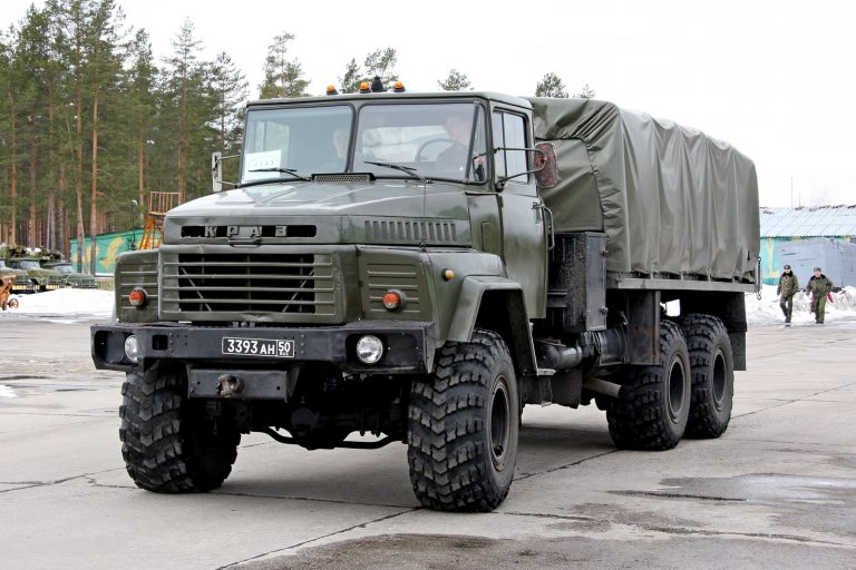 КрАЗ-260 6×6 грузовой автомобиль повышенной проходимости