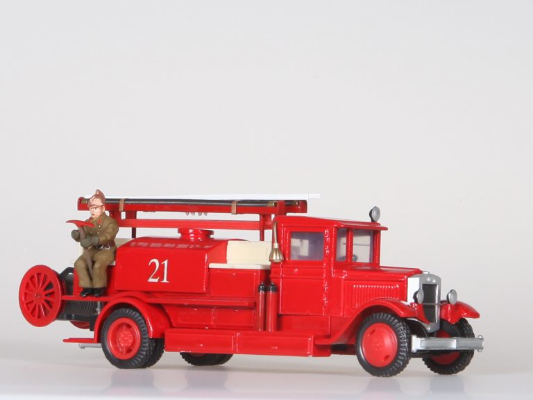 Пожарная автоцистерна  на базе ПМЗ-1