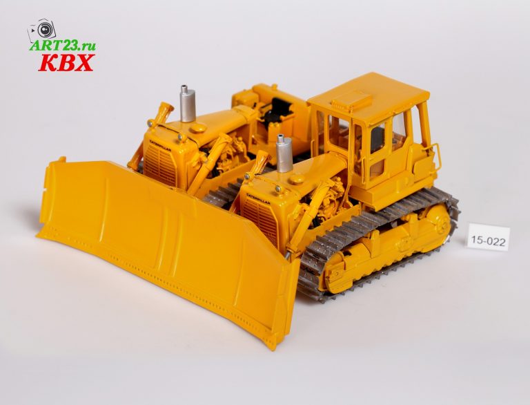 Caterpillar D9H SxS dual crawler hydraulic bulldozer