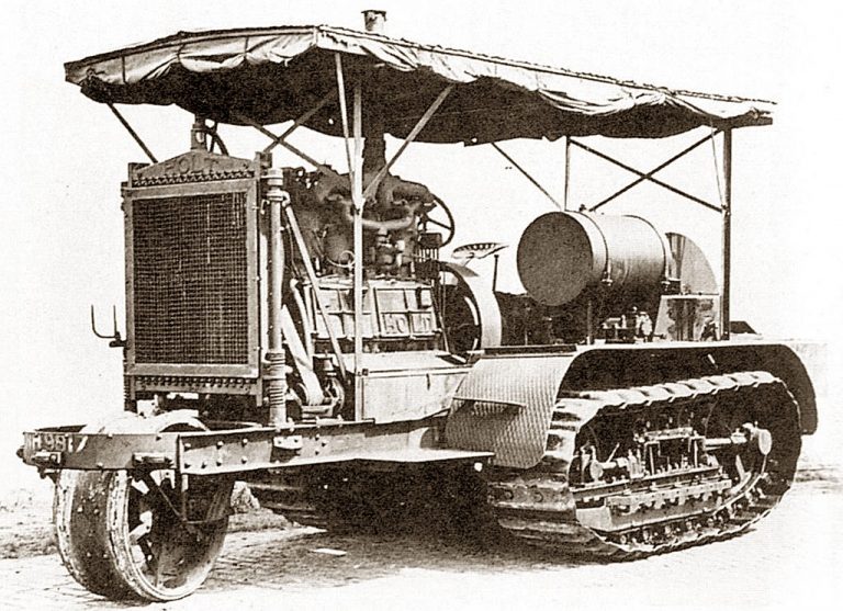Caterpillar «75» «Holt Manufacturing Company» first in the world crawler tractor