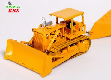 Balderson BRAP-40 «Big Dude» based on a crawler bulldozer Caterpillar D9H