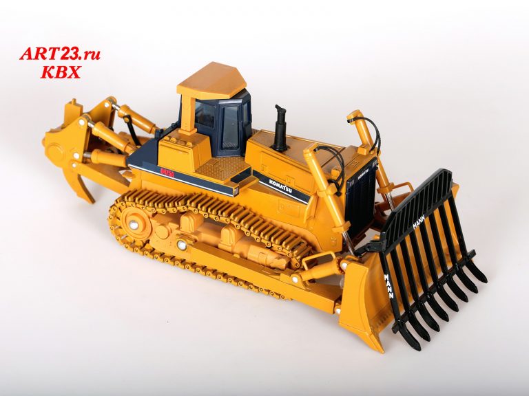 Komatsu D475A-2 mining crawler hydraulic bulldozer
