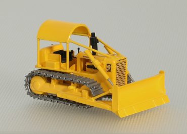 Caterpillar D5 crawler hydraulic bulldozer