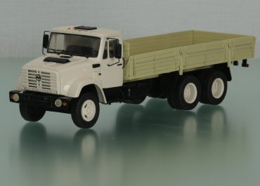 ЗиЛ-133Г40 бортовой грузовик
