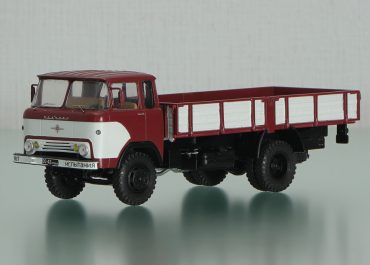 КАЗ-608Г опытный бортовой грузовик