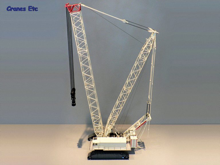 Terex DEMAG CC8800-1 crawler cranes