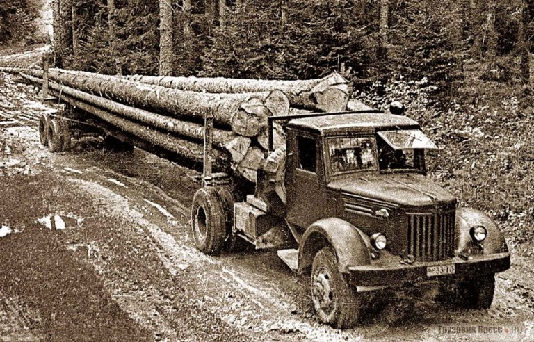 МАЗ-501/501Б первый советский полноприводный тягач-лесовоз с прицепом-роспуском 2-Р-15/ТМЗ-803