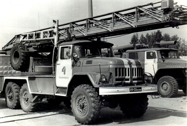 АЛ-30 (131) Л21 пожарная автолестница
