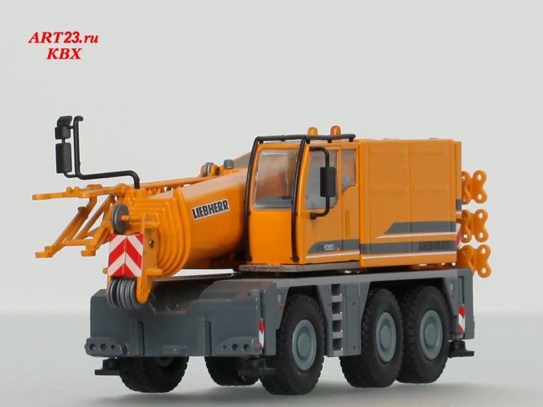 Liebherr LTC 1055-3.1 Mobile Crane