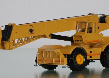 Grove RT 760 rough terrain hydraulic crane
