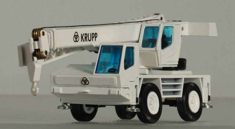 Krupp KMK 2025 Mobile Cranes