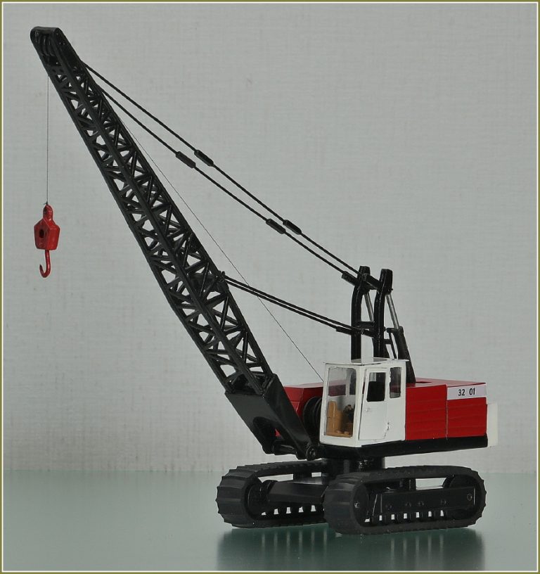 PPM, Potain Poclain Manutention, 32.01 crawler cranes