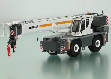 Liebherr LRT 1100-2.1 rough terrain cranes