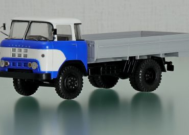 КАЗ-605 «Колхида» бортовой грузовик