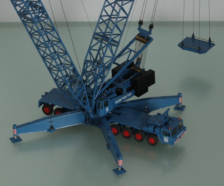 Demag TC 2500 «Sarens» all-terrain Cranes