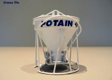 Gar-Bro «R» Series «Potain» light weight Round-Gate concrete bucket