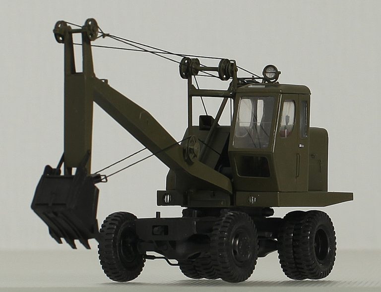 Э-302 колёсный тросовой экскаватор