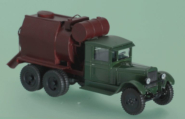 Автобетономешалка-развозка на шасси ЗиС-6