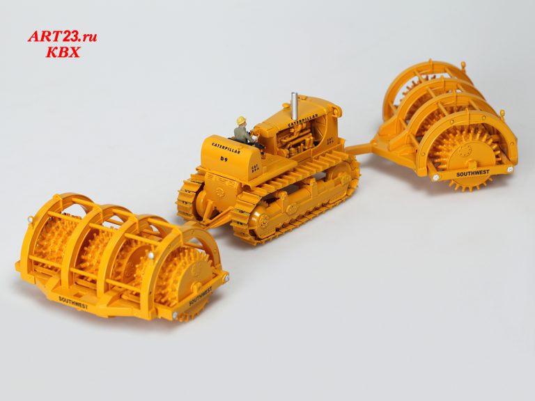 Caterpillar D9G Track-type Tractor + Southwest Sheepsfoot 355-RR Rollers