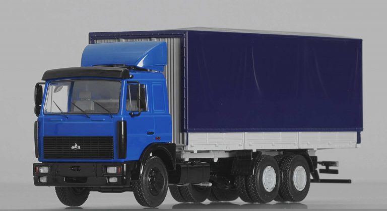 МАЗ-6303 бортовой грузовик для средних и дальних перевозок
